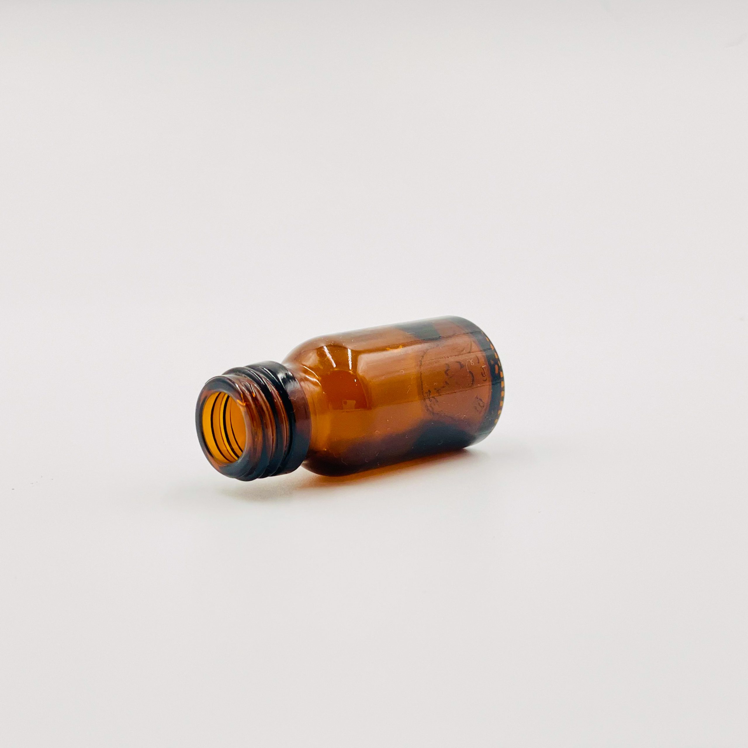 15ml Amber Glass (G4) with ROPP - Gold Cap - Image 5